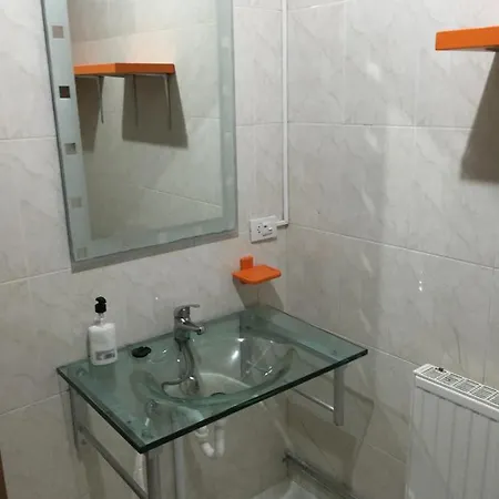 בית נופש Playa Arnela קרבלו